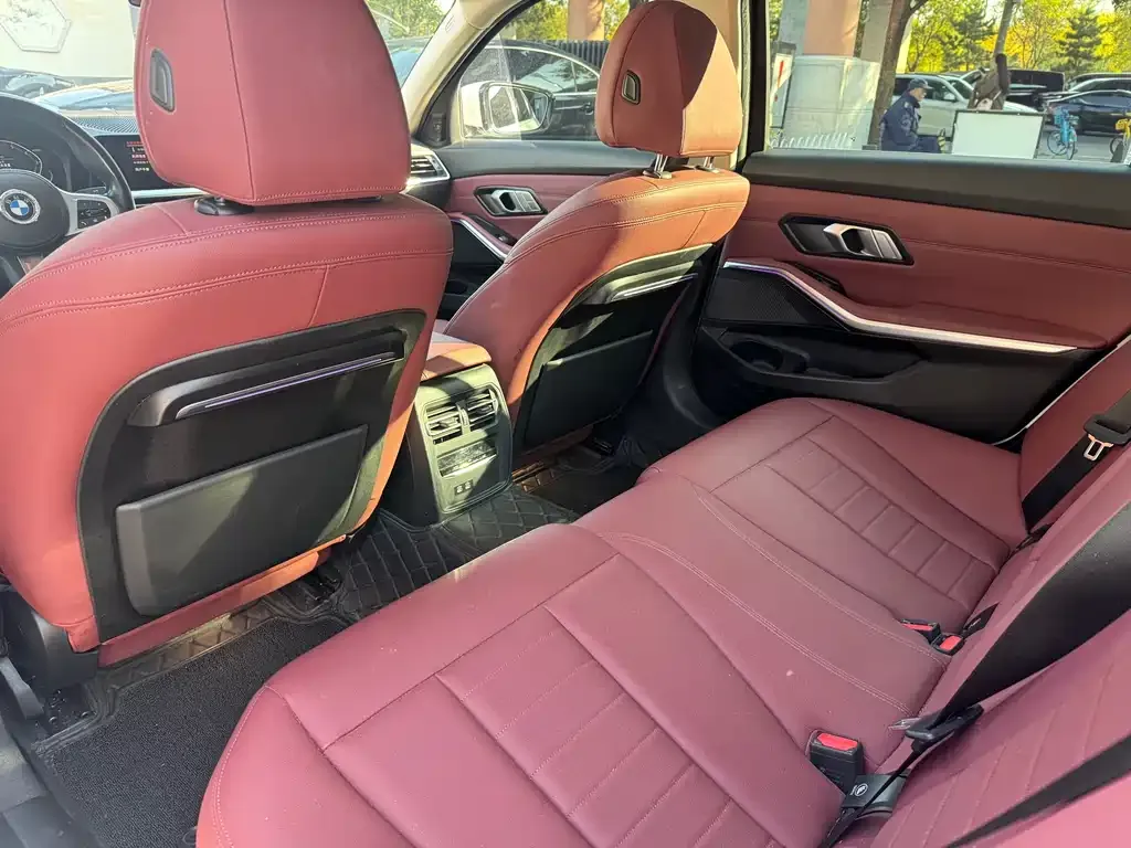 BMW 3 Series — фото 10