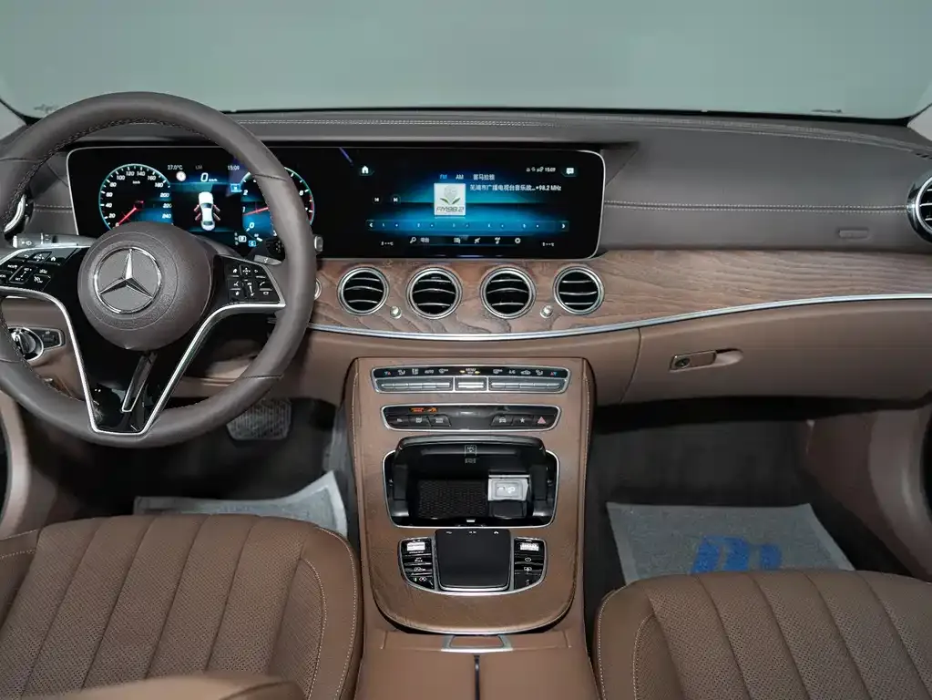Mercedes-Benz E-Class 2021 из CN, фото 9