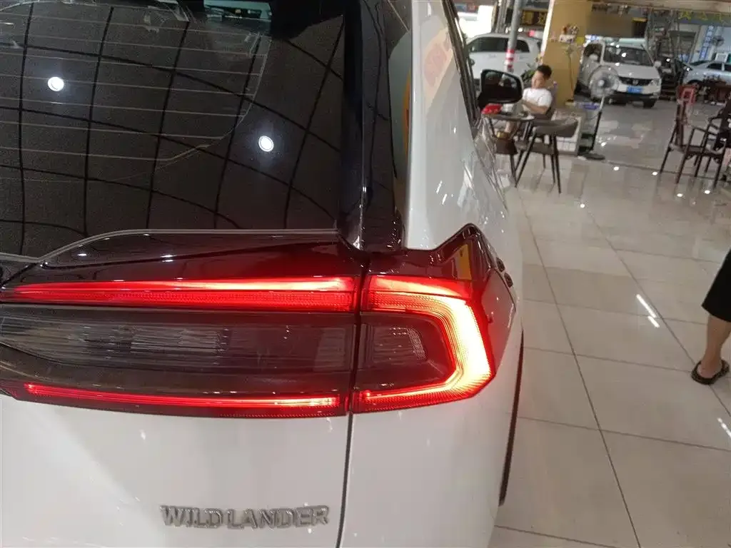 Toyota Wildlander 2022 из CN, фото 8