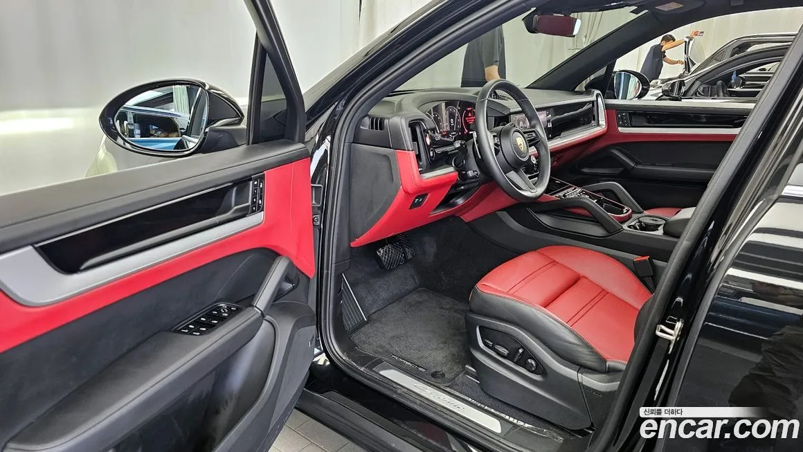 Porsche Cayenne 2024 из KR, фото 10