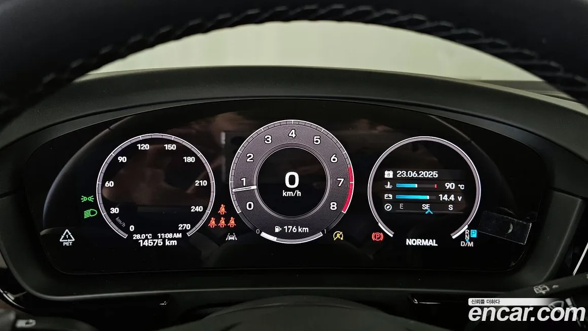 Porsche Cayenne 2024 из KR, фото 8