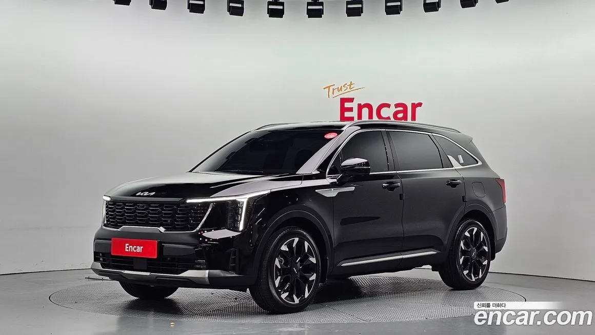 Kia Sorento — фото 1