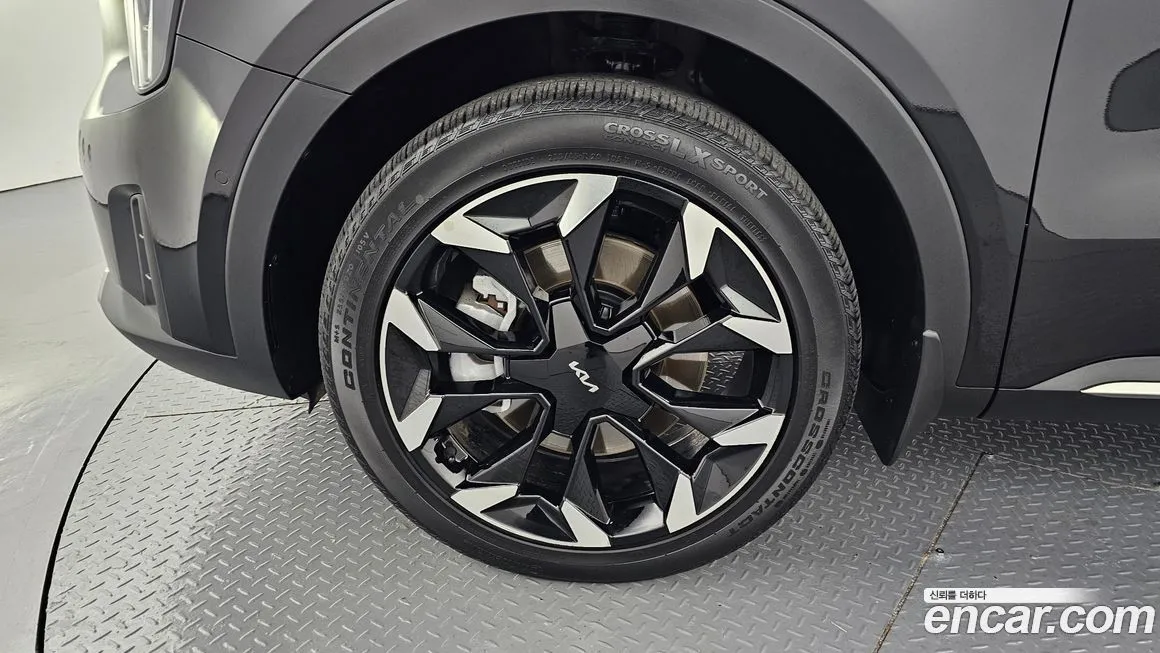 Kia Sorento — фото 5