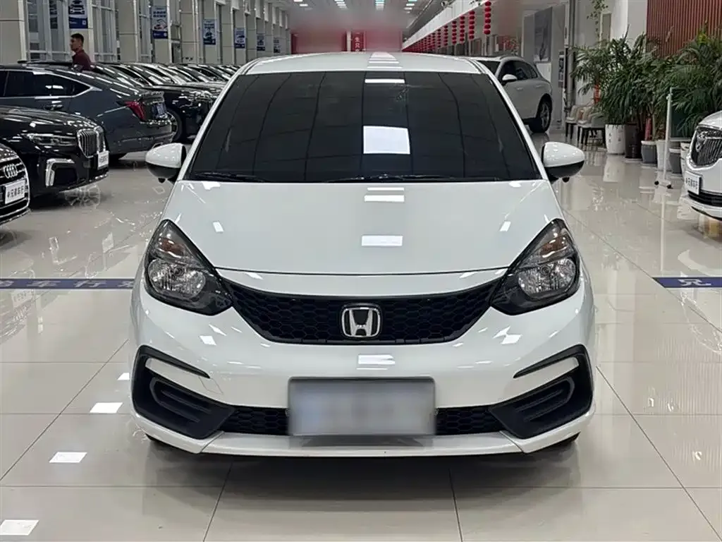 Honda Fit — фото 5
