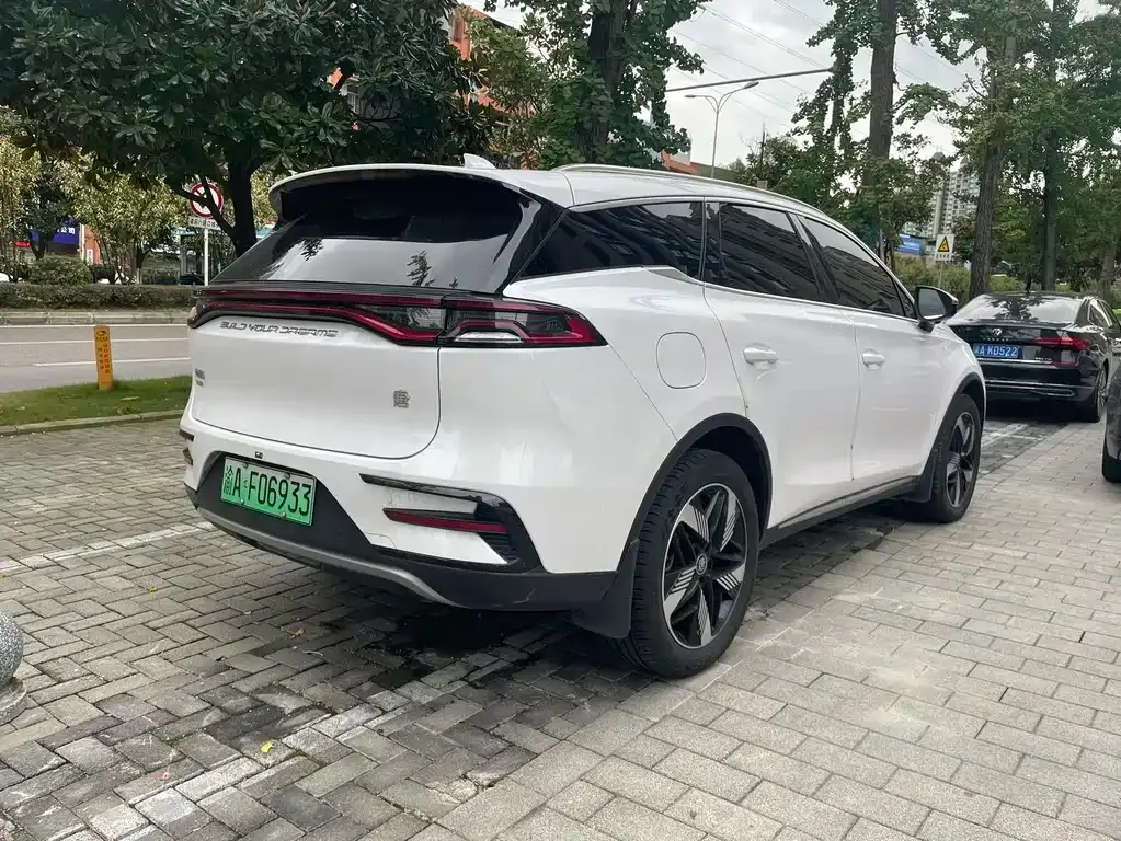 BYD Tang New Energy — фото 6