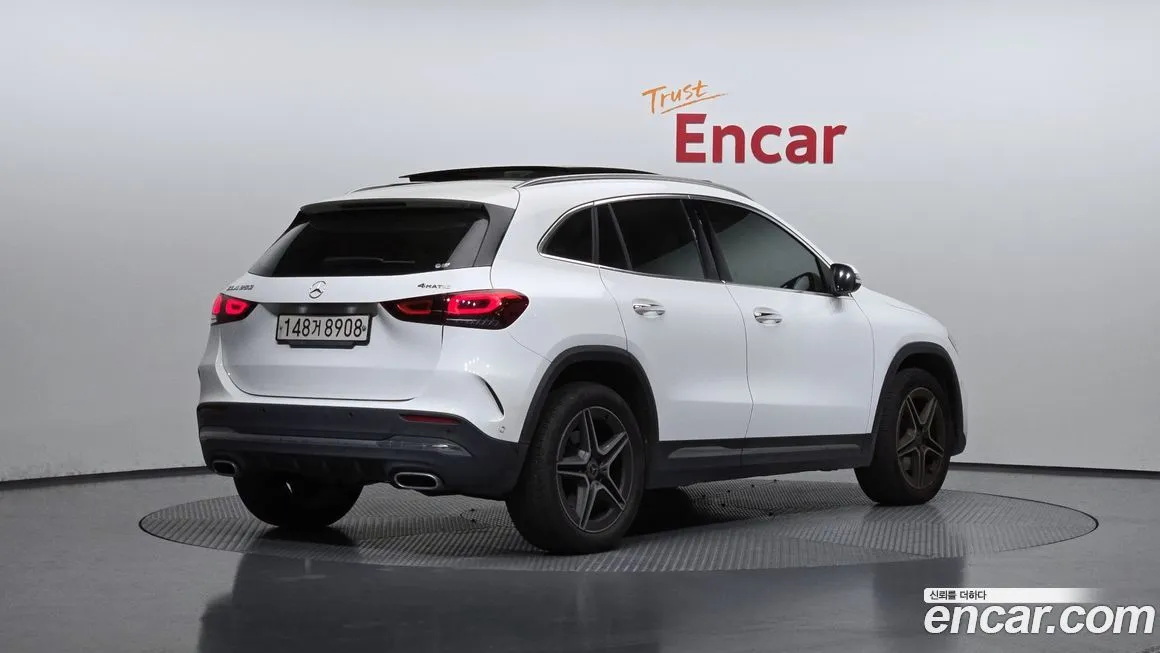 Mercedes-Benz GLA-Class — фото 2