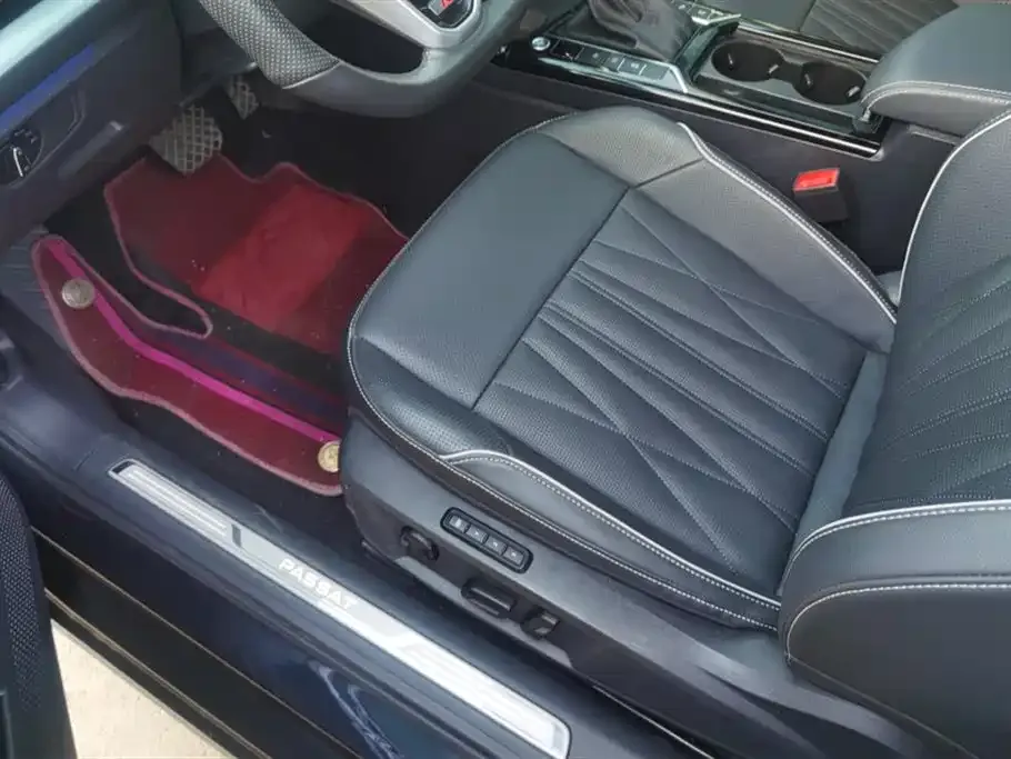 Volkswagen Passat — фото 9