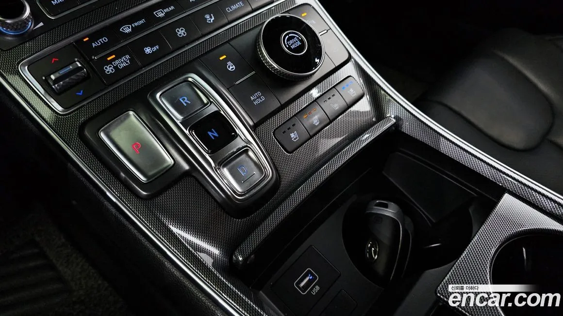 Hyundai Santafe — фото 9