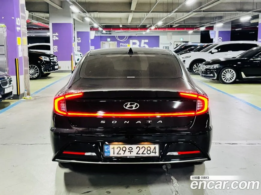 Hyundai Sonata 2023 из KR, фото 2