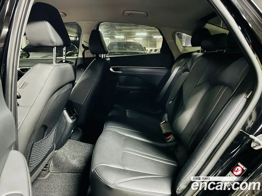 Hyundai Sonata 2023 из KR, фото 6