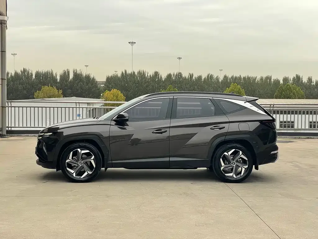 Hyundai Tucson 2023 из CN, фото 7