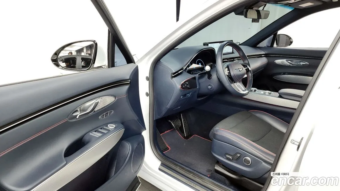 Genesis GV70 — фото 10