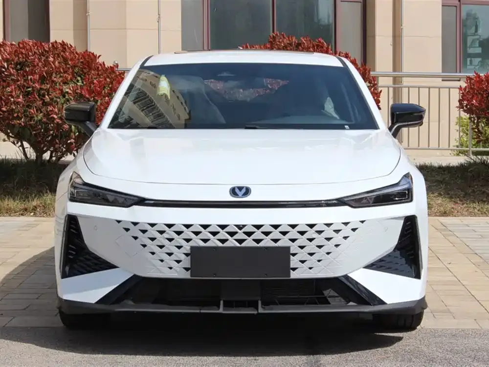 Changan UNI-V 2025 из CN, фото 7