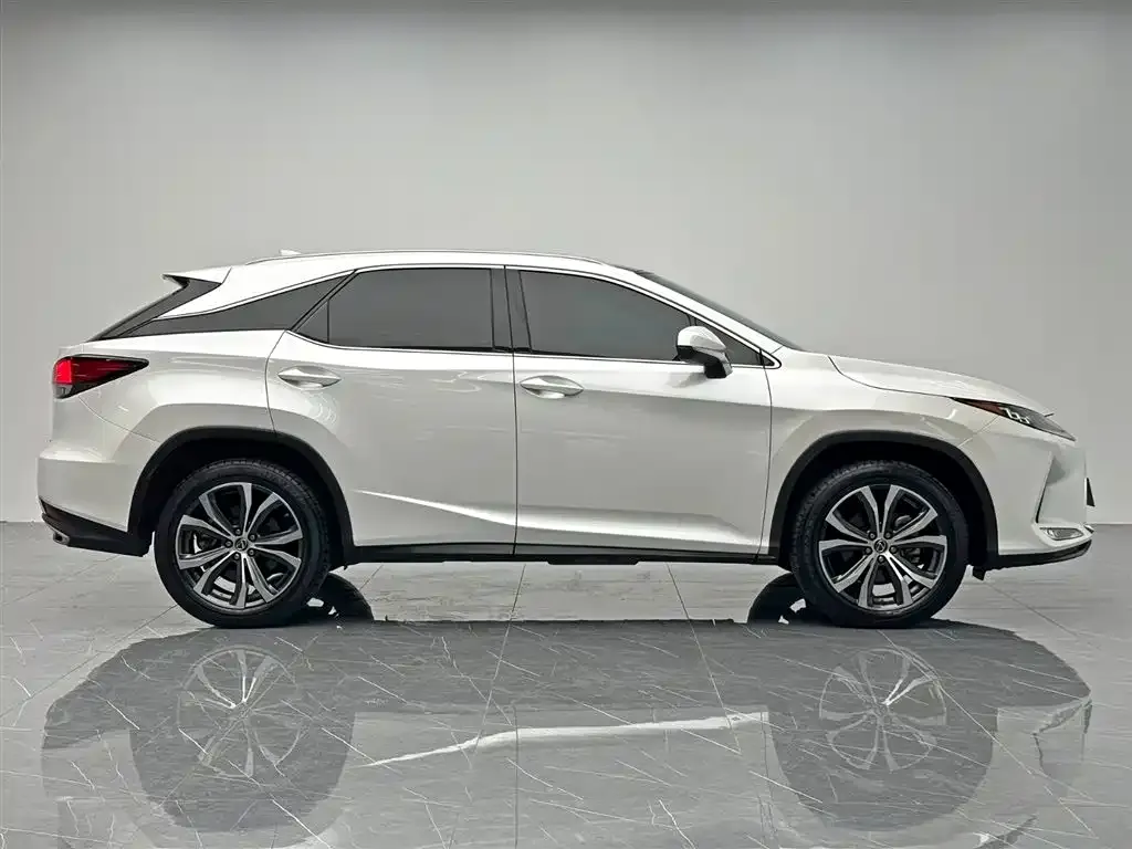 Lexus RX — фото 7