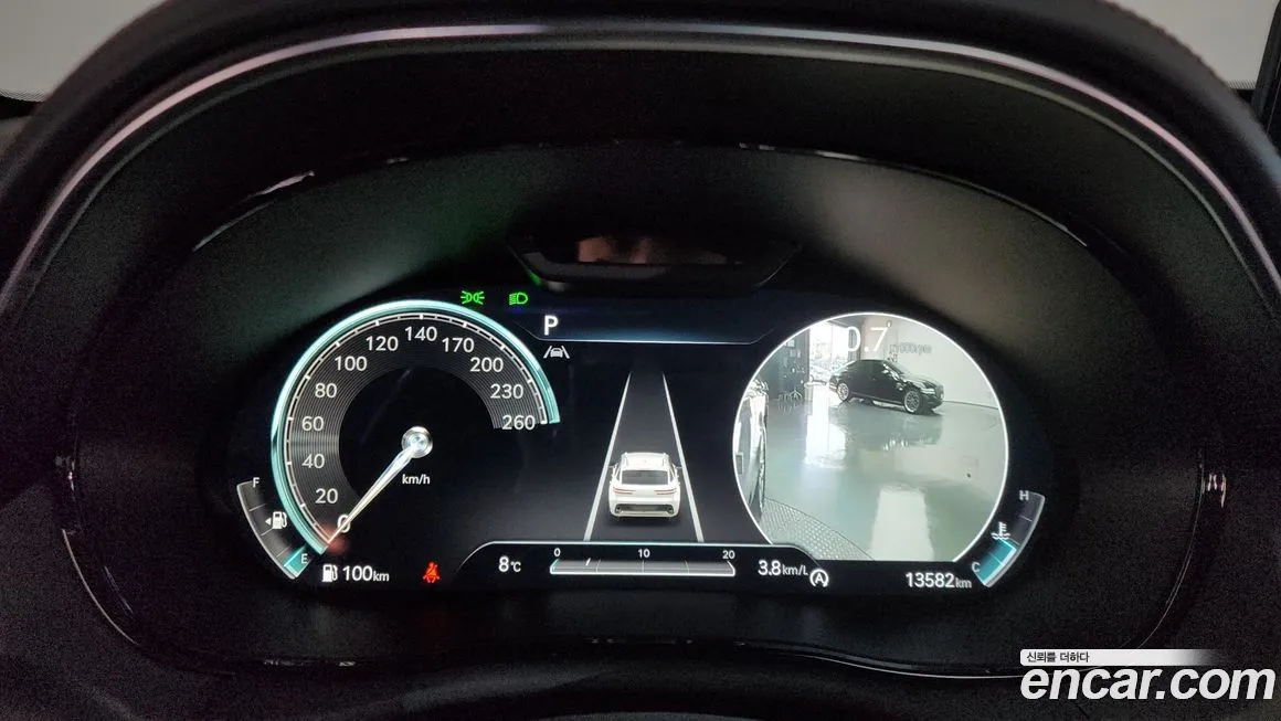 Genesis GV70 2024 из KR, фото 8