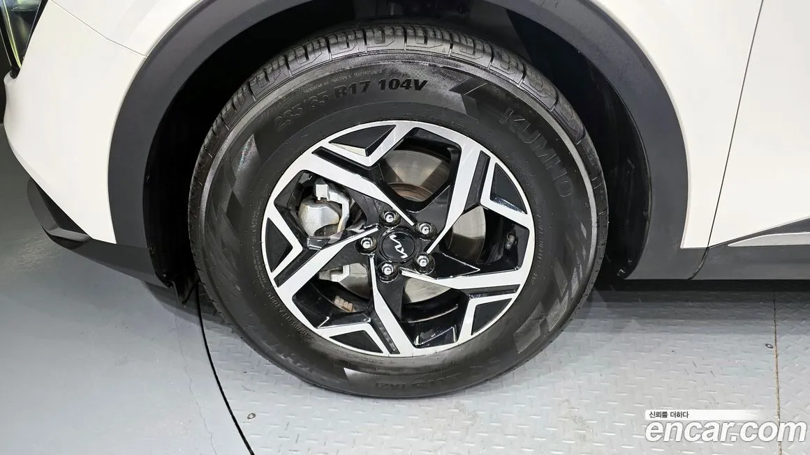 Kia Sportage — фото 5