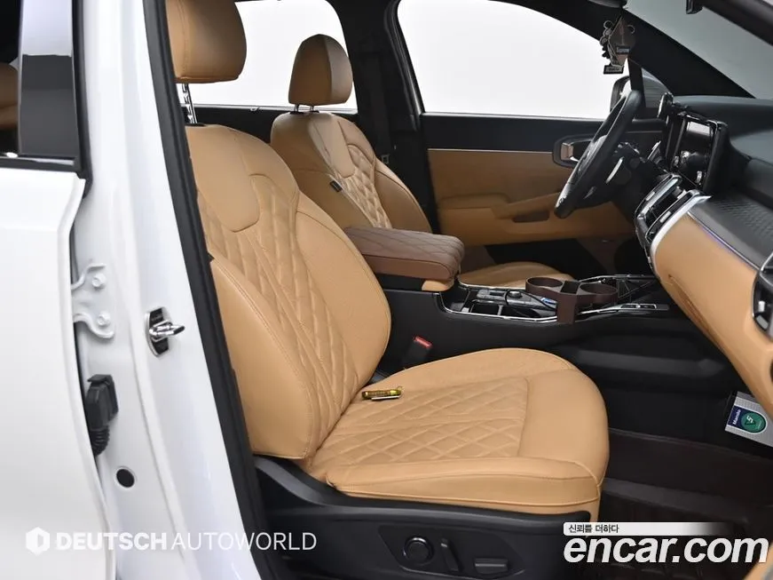 Kia Sorento — фото 10