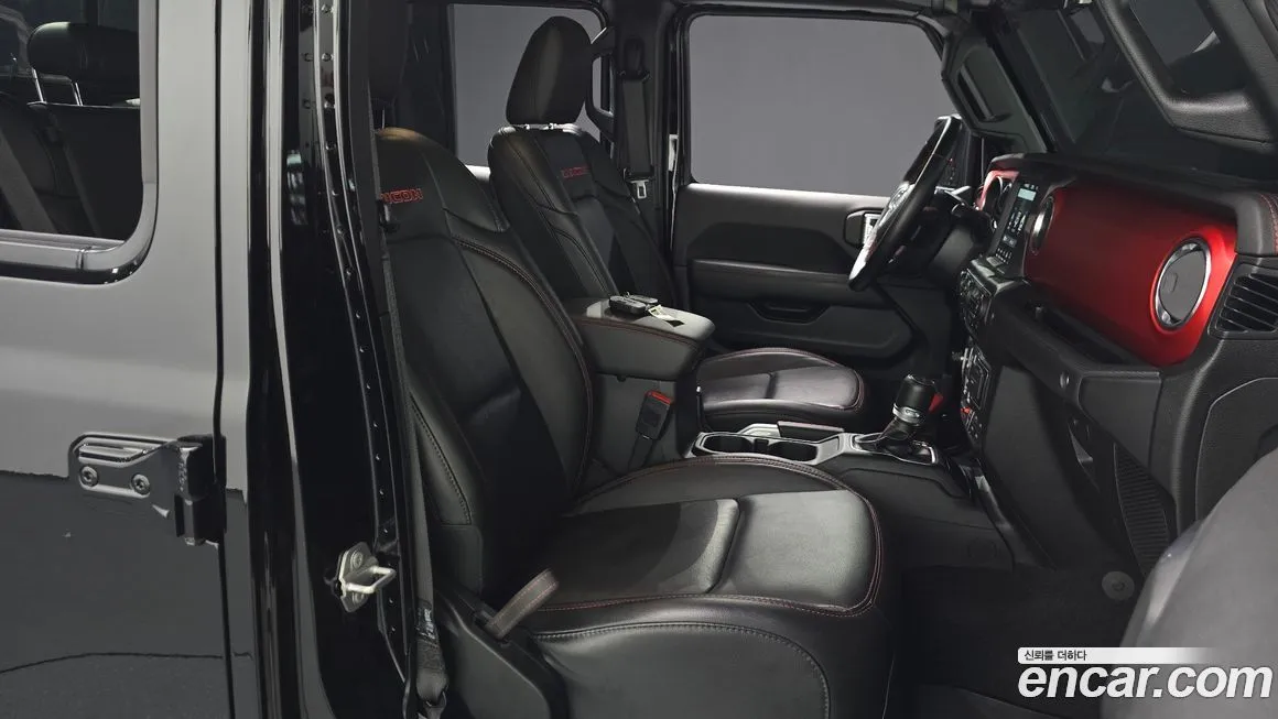 Jeep Gladiator 2021 из KR, фото 10