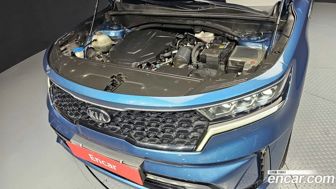 Kia Sorento — фото 6