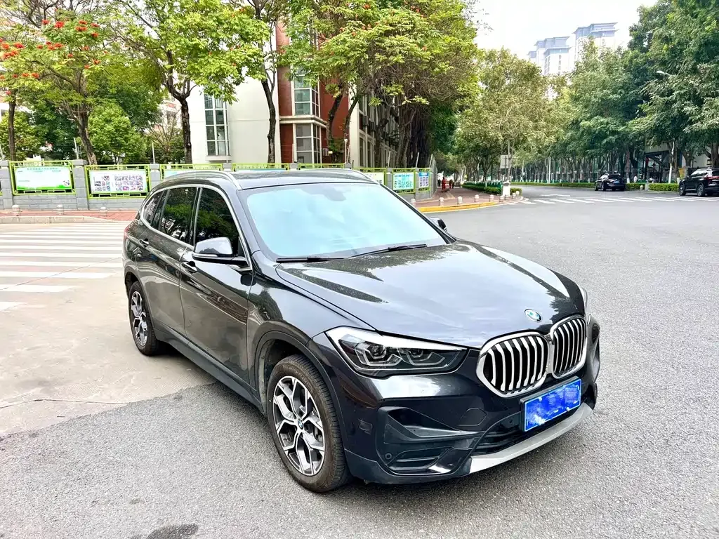 BMW X1 2021 из CN, фото 3