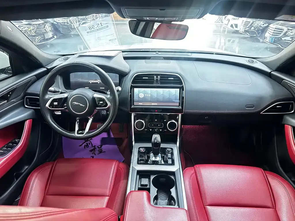 Jaguar XEL 2022 из CN, фото 10