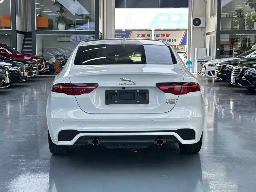 Jaguar XEL 2022 из CN, фото 5