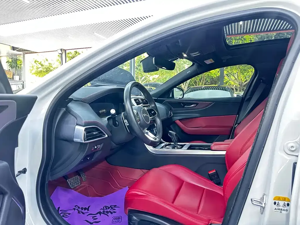 Jaguar XEL 2022 из CN, фото 7