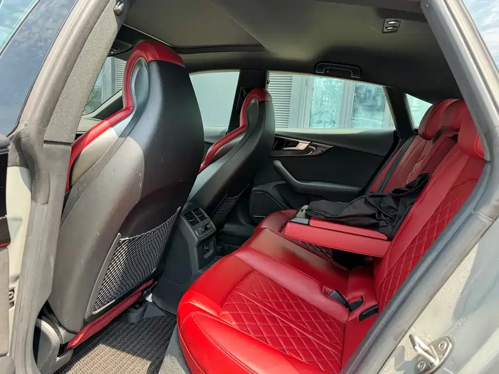 Audi S5 2021 из CN, фото 6