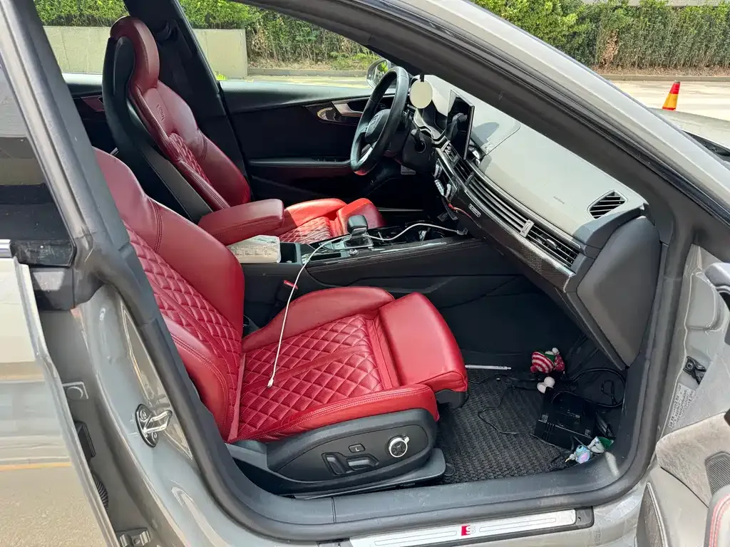 Audi S5 2021 из CN, фото 8
