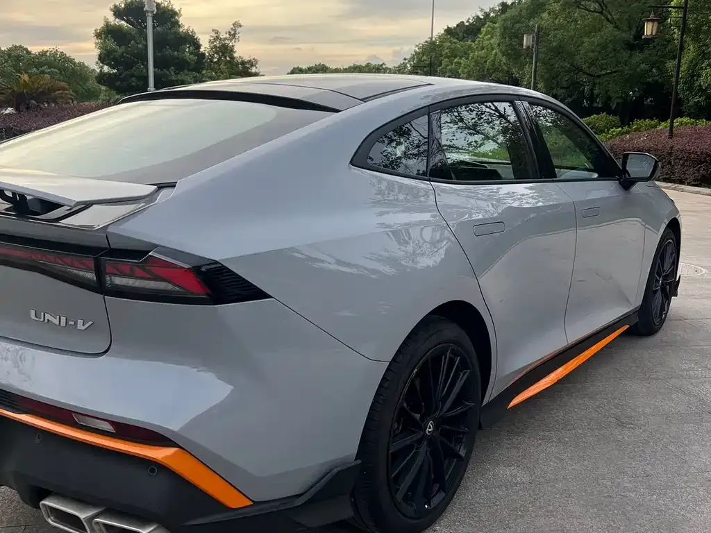 Changan UNI-V 2025 из CN, фото 10