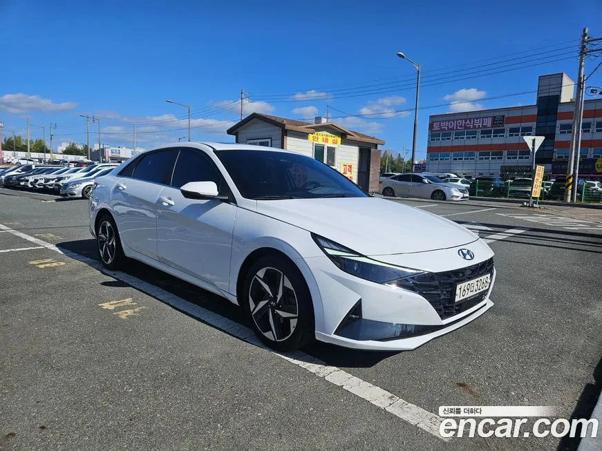 Hyundai AVANTE — фото 2