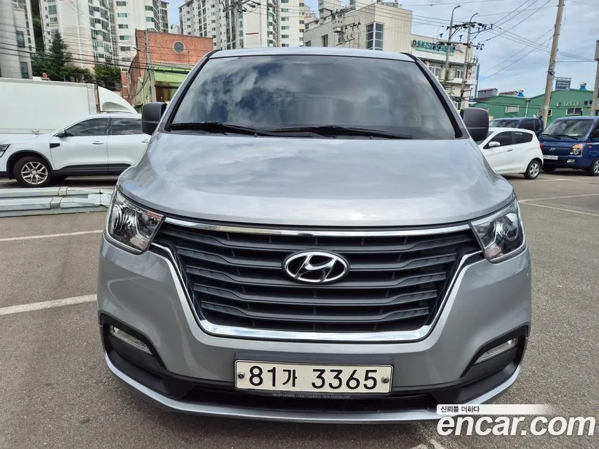 Hyundai Starex 2021 из KR, фото 2