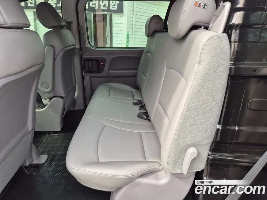 Hyundai Starex 2021 из KR, фото 8