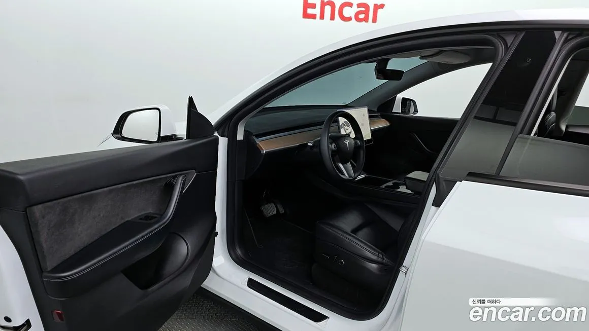 Tesla Model Y 2021 из KR, фото 10