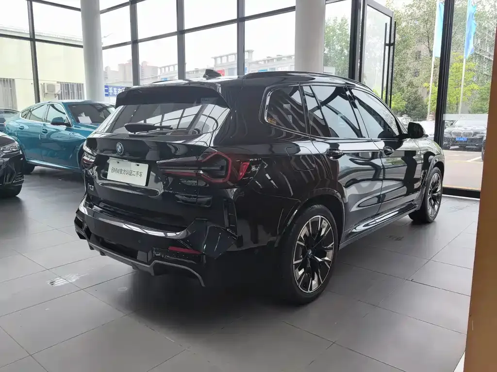BMW iX3 2024 из CN, фото 10