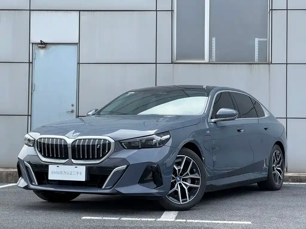 BMW i5 2024 из CN, фото 1