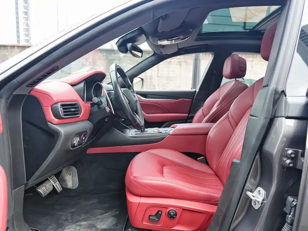 Maserati Levante 2021 из CN, фото 7