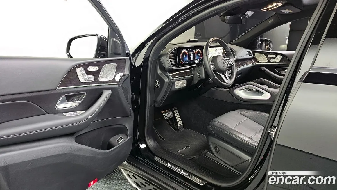 Mercedes-Benz GLE-Class — фото 10