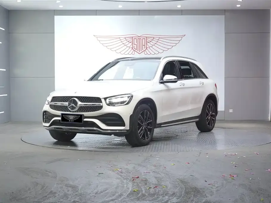 Mercedes-Benz GLC — фото 1
