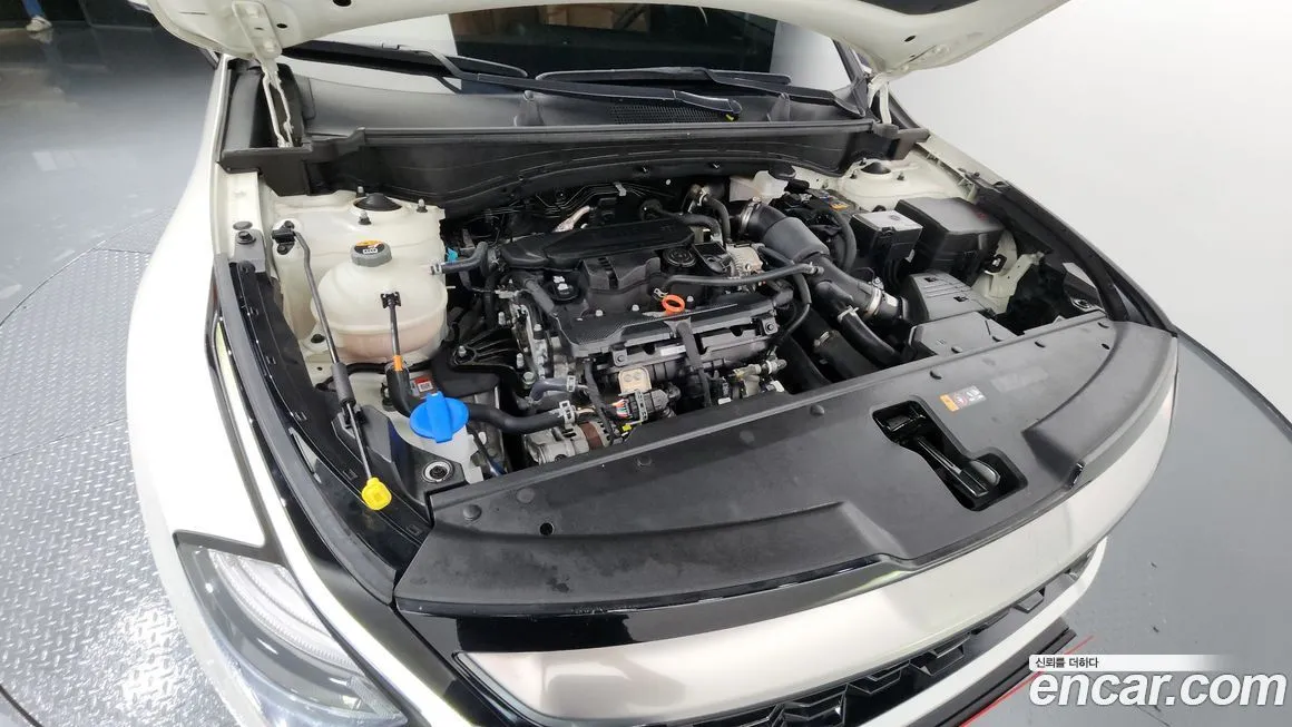 Kia Sportage — фото 6