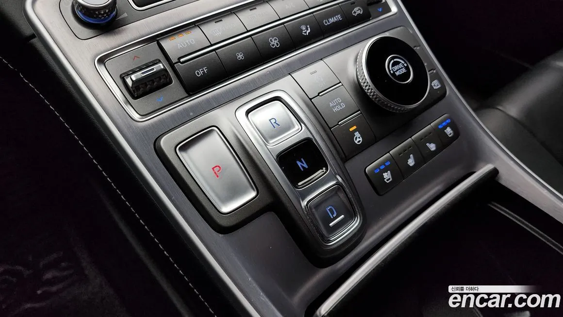 Hyundai Santafe — фото 9