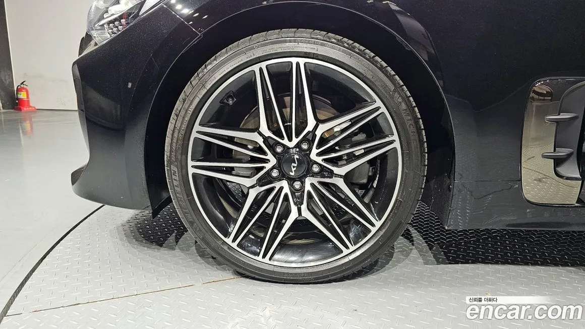 Kia Stinger 2022 из KR, фото 5