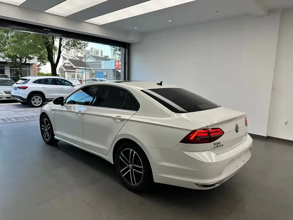 Volkswagen Lamando 2021 из CN, фото 4