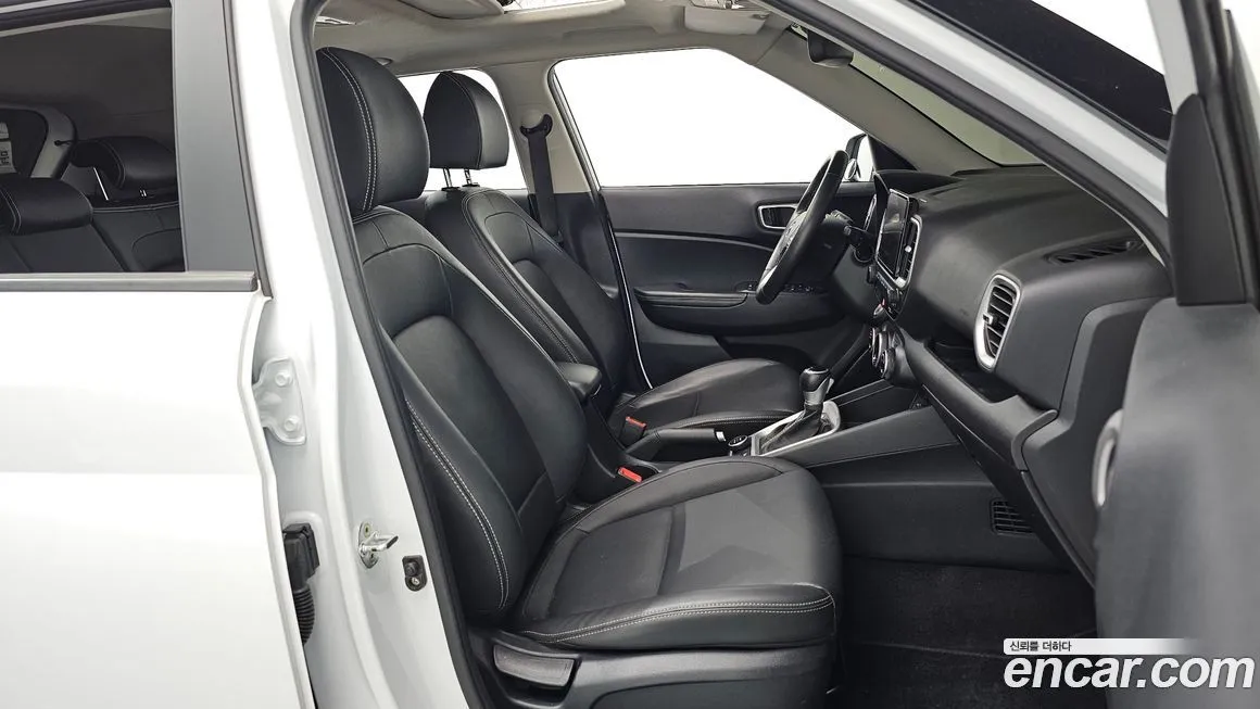 Hyundai Venue 2022 из KR, фото 10