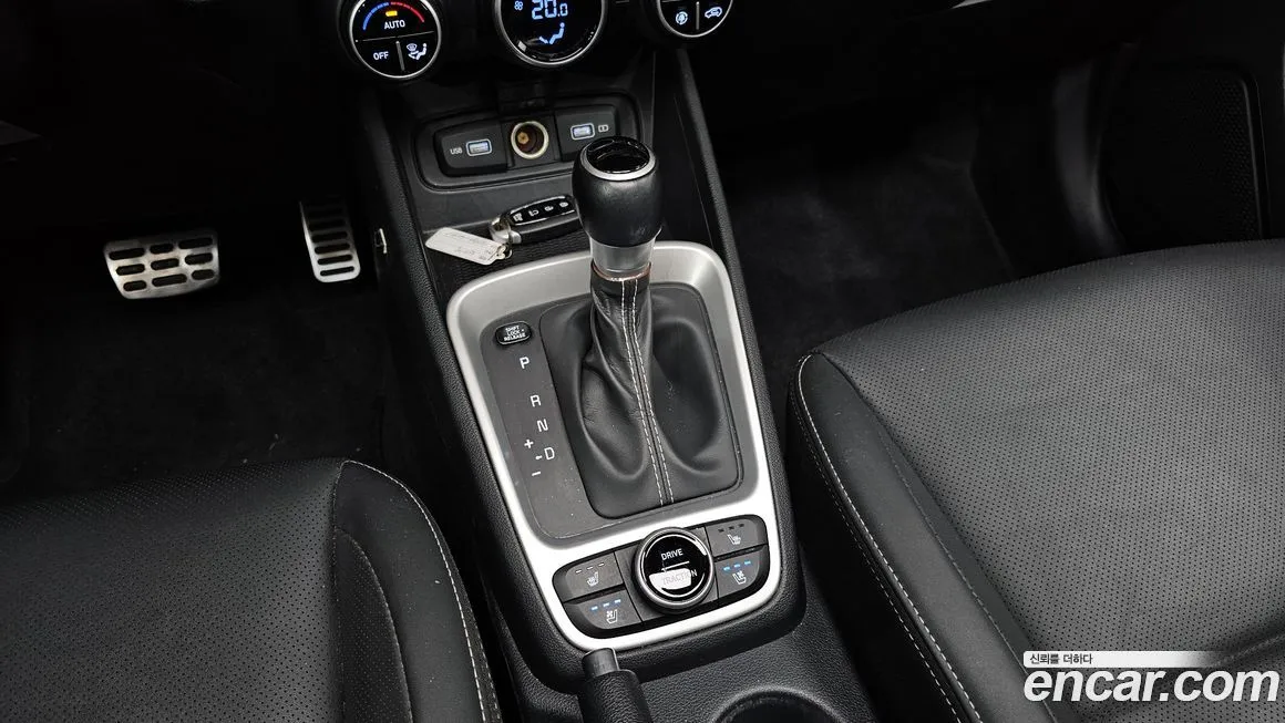 Hyundai Venue 2022 из KR, фото 9