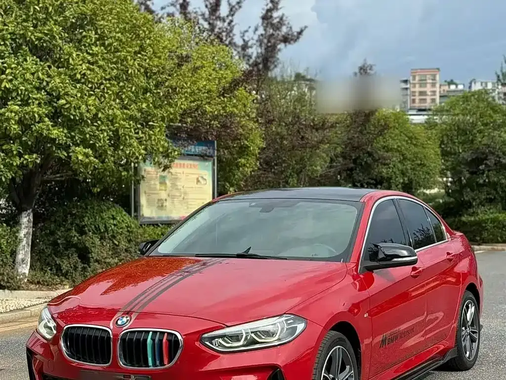 BMW 1 Series 2021 из CN, фото 2