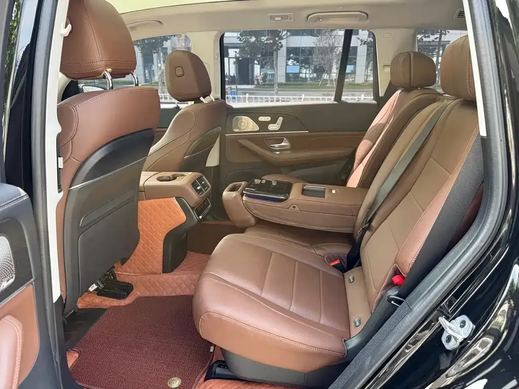 Mercedes-Benz GLS 2024 из CN, фото 7