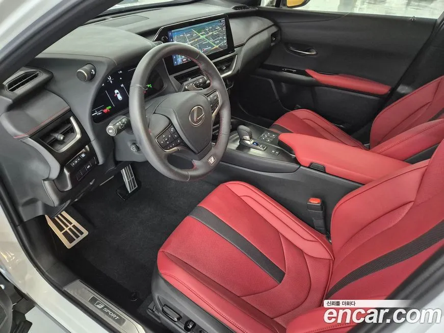 Lexus UX 2025 из KR, фото 10