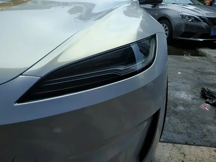 Tesla Model 3 — фото 5