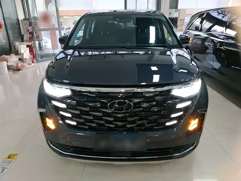 Hyundai Custo — фото 3